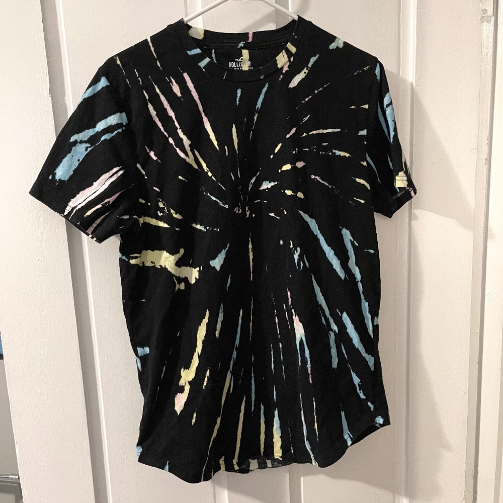 Hollister Tie Dye Curved Hem Tee